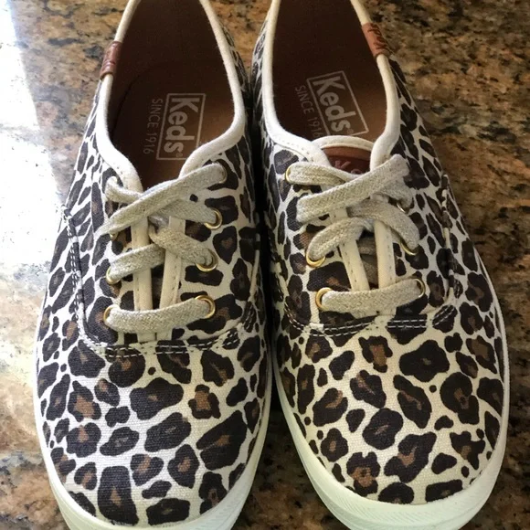Keds Champion Tan Multi Leopard Sneakers 5.5 - Picture 2 of 4